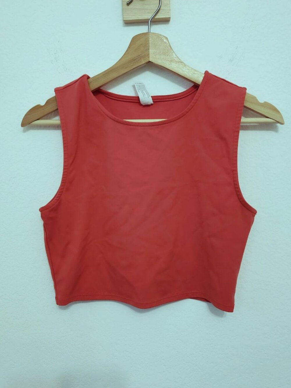 Yogalicious Pure Cloud Nicki Muscle Tank Coral Sz M